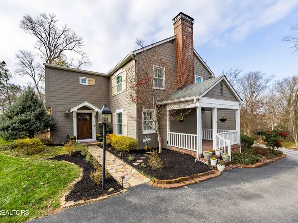 7105 Sherwood Dr, Knoxville, TN 37919