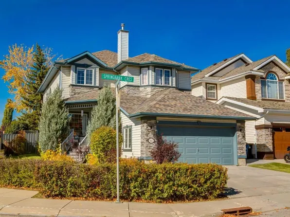 142 E Springbank Cres SW, Calgary, AB T3H 3S6