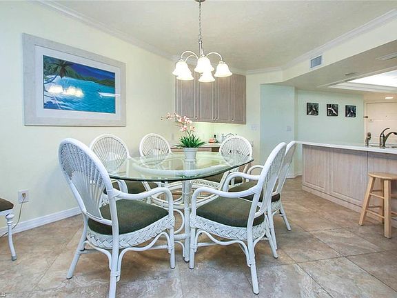 5th image of 2445 W Gulf Dr Unit C4