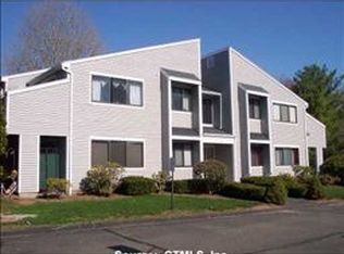 24 Hilltop Dr, Weatogue, CT 06089