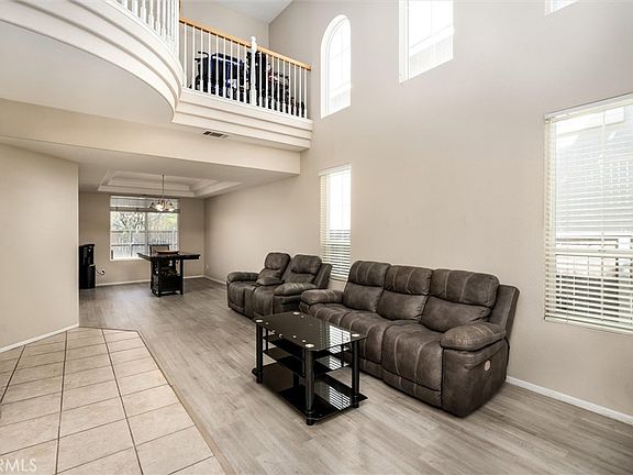 3rd image of 37867 Shady Maple Rd