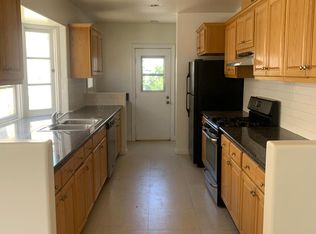 168 N Swall Dr #2, Beverly Hills, CA 90211