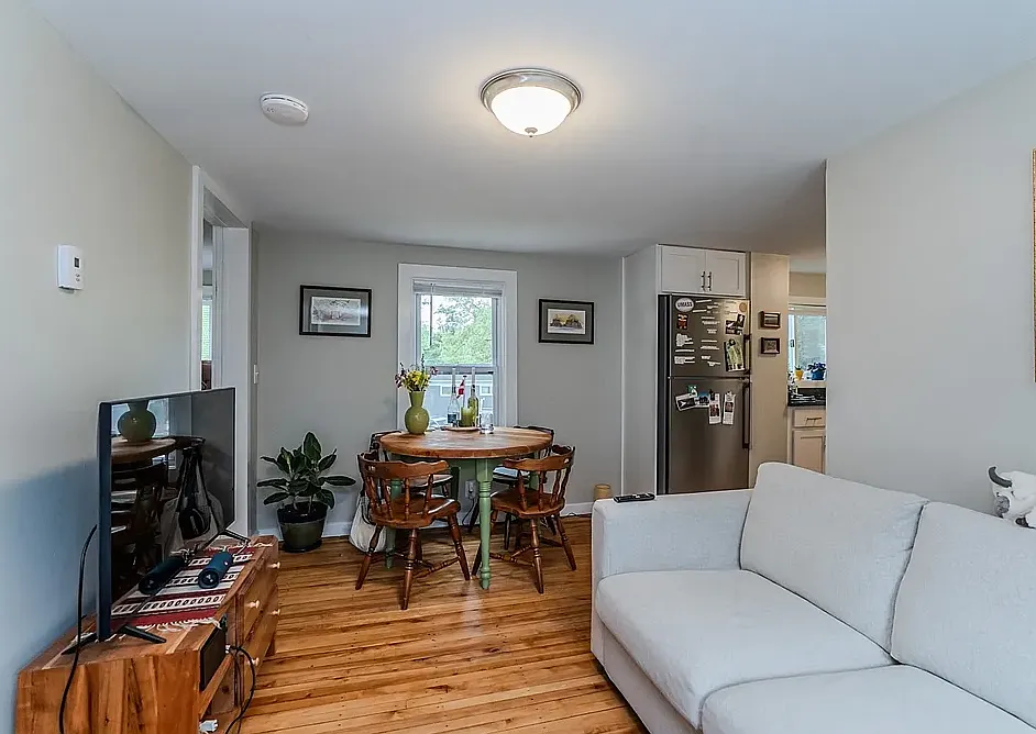 2 bed, $2,000 — Photo 1