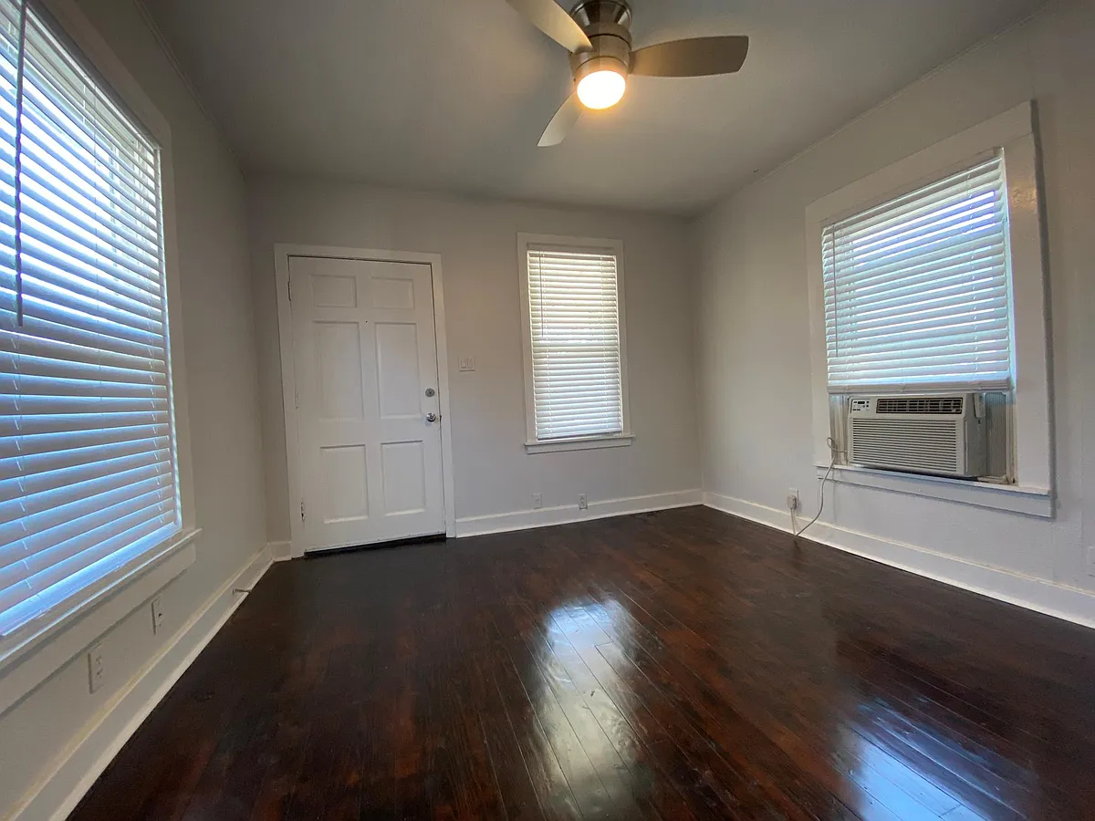 Building Photo - 3753 Cypress St