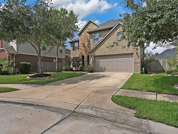 3rd image of 25410 Melody Canyon Ct