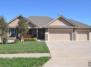 4404 SE Gemstone Ln, Topeka, KS 66609