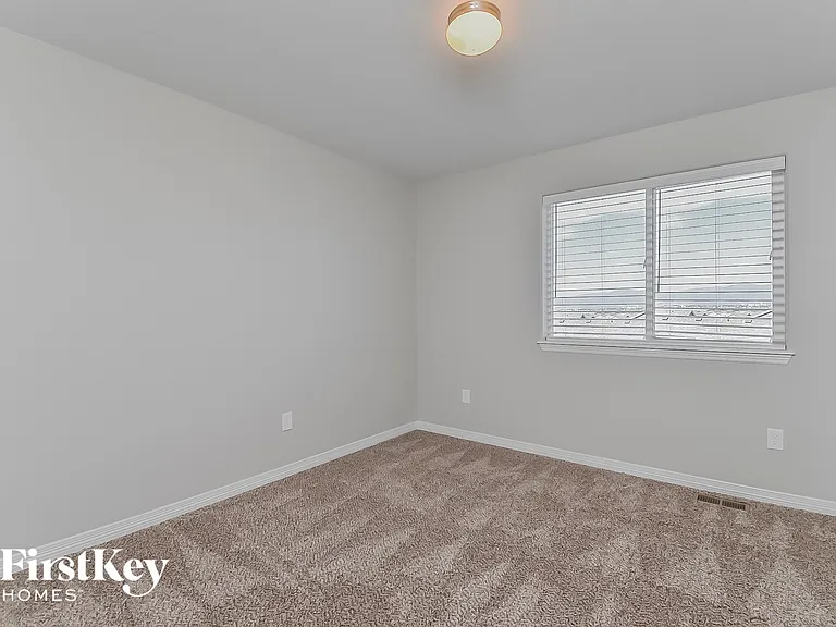 6470 Chaplin Dr — Photo 12