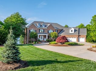 4165 54th Ave NE, Hickory, NC 28601