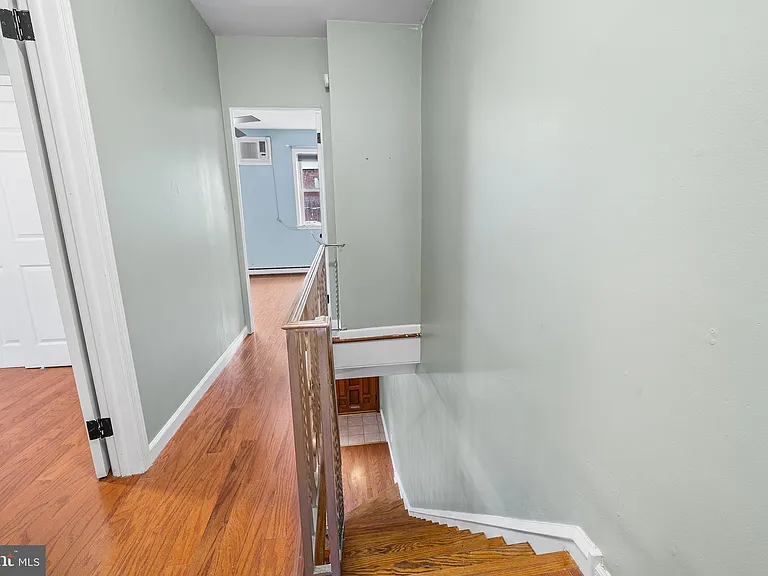 2336 S Carlisle St — Photo 15