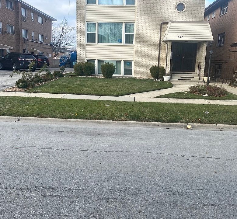 1st image of 352 Yates Ave