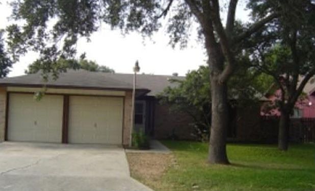 1st image of 5739 Brambletree St