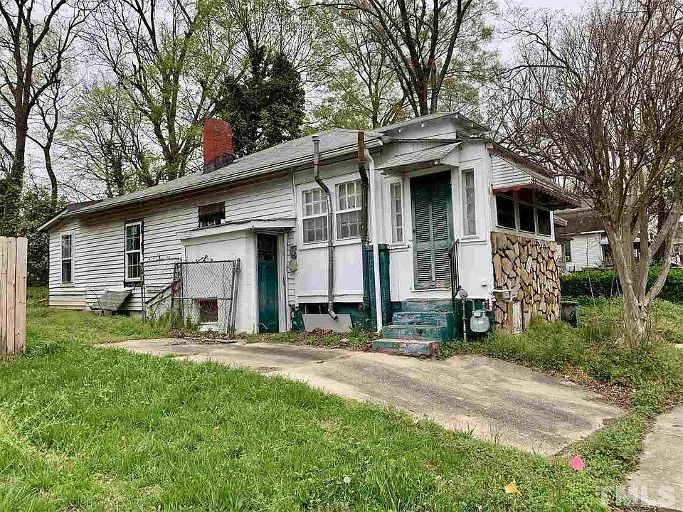 2nd image of 1108 S Blount St