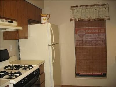 5th image of 7169 Crofton Ct