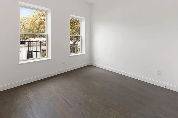 Rented by Five Stone NYC LLC | media 6