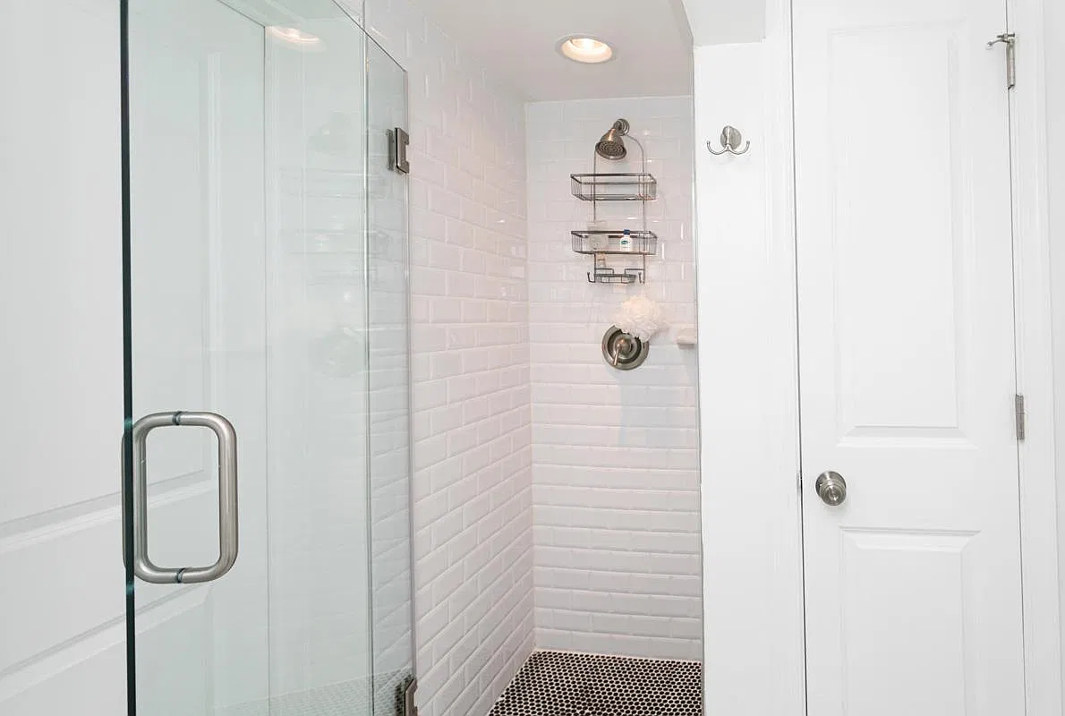 1 bed, 750 sqft, $1,850 — Photo 4