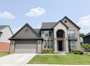 5342 Rangemore Dr, Troy, MI 48085