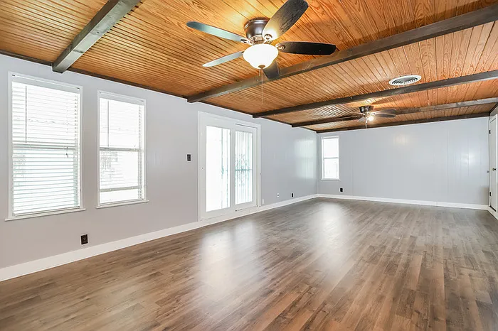 5103 Redding Dr — Photo 4