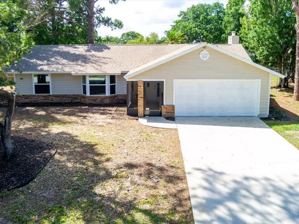 271 Naylor St NE, Palm Bay, FL 32907