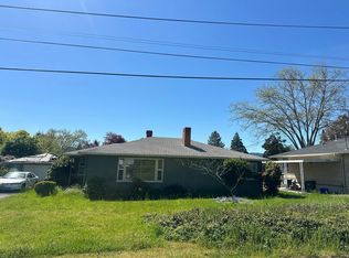 1557 NW Evans Ave, Roseburg, OR 97471