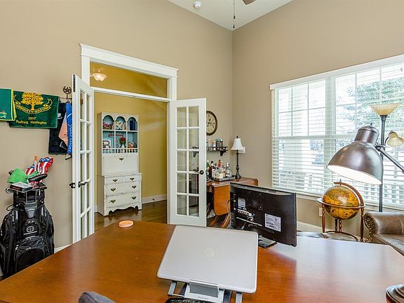 5th image of 31 Misty Crest Dr