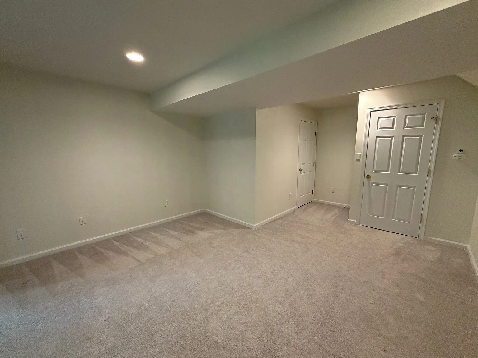 1 bed, 1898 sqft, $1,750 — Photo 3