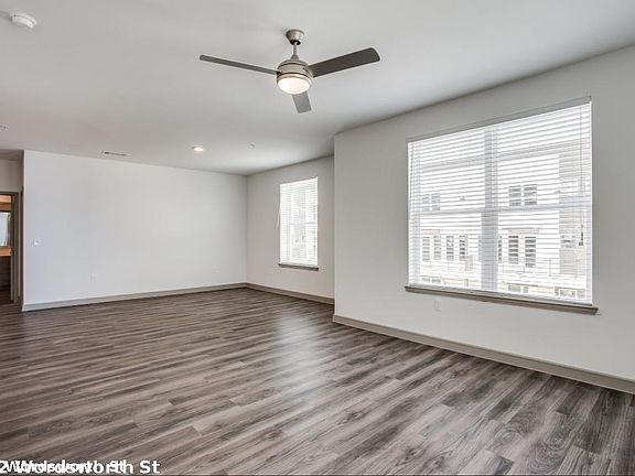 2nd image of 2322 Wordsworth St #1427