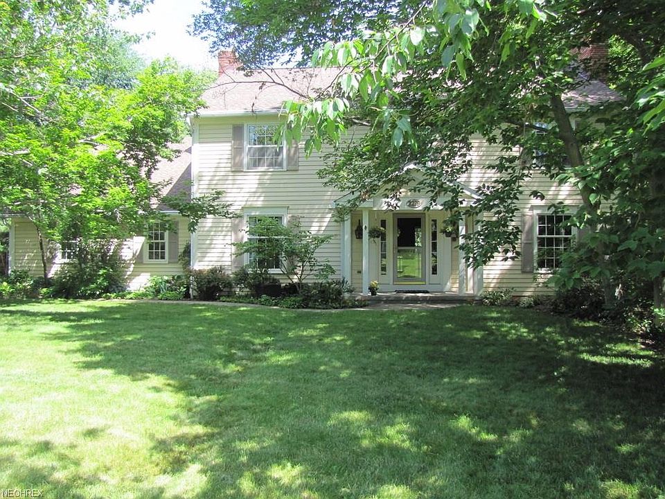 1st image of 2279 Victoria Pkwy