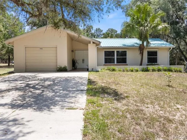 9701 N Northcut Ave, Crystal River, FL 34428