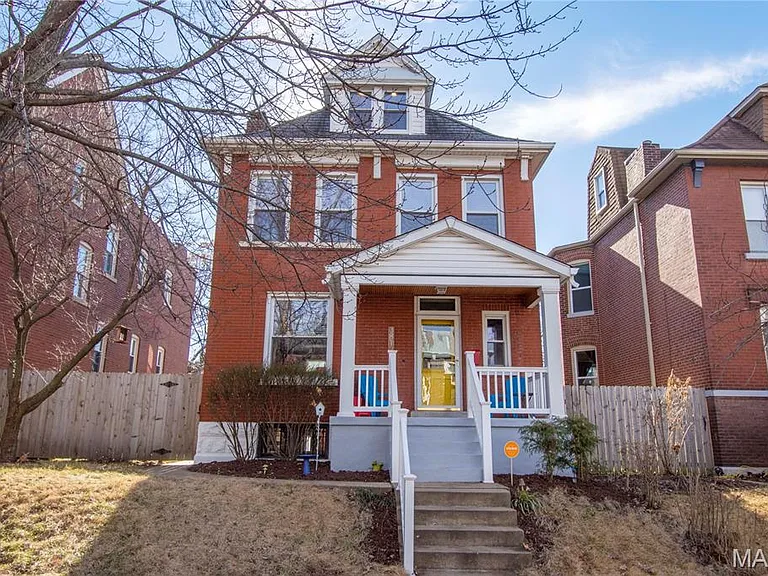 3812 Connecticut St — Photo 10