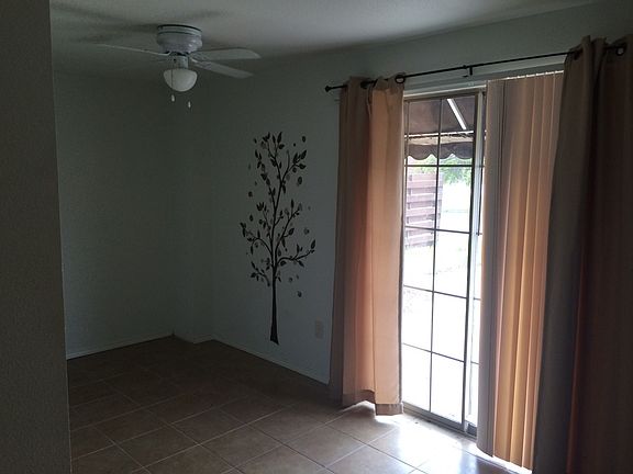 2nd image of 1501 Cincinnati Ave