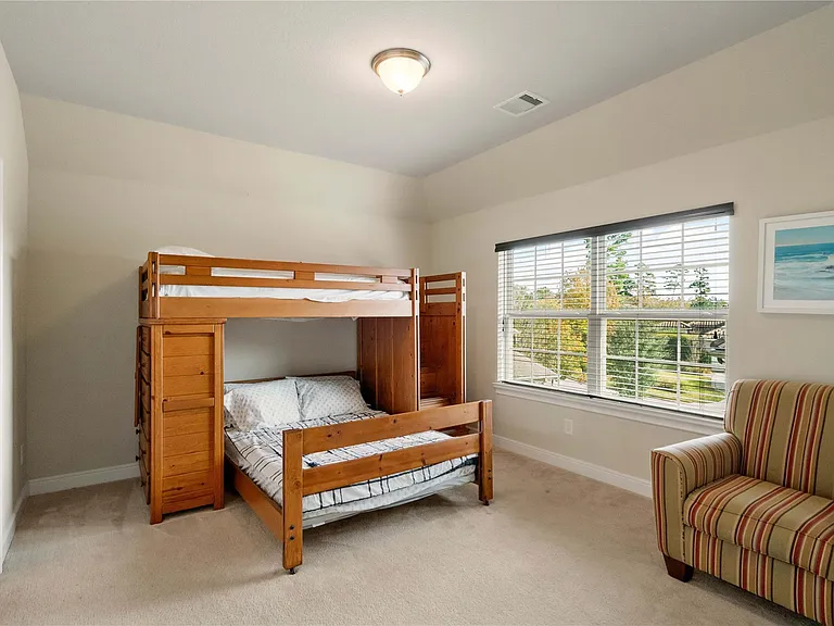 7 Valley Cottage Pl — Photo 43