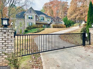 3232 Brookview Rd SE, Marietta, GA 30067