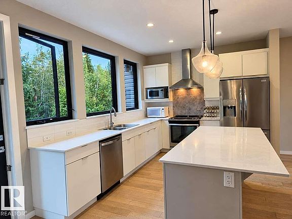 4th image of 1304 Rutherford Rd SW #5