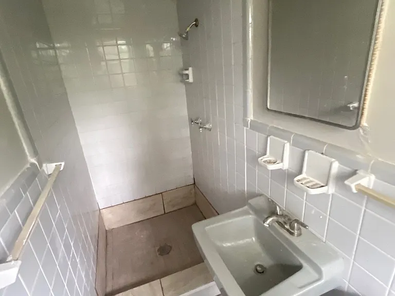 2718 E Benwood Dr — Photo 5