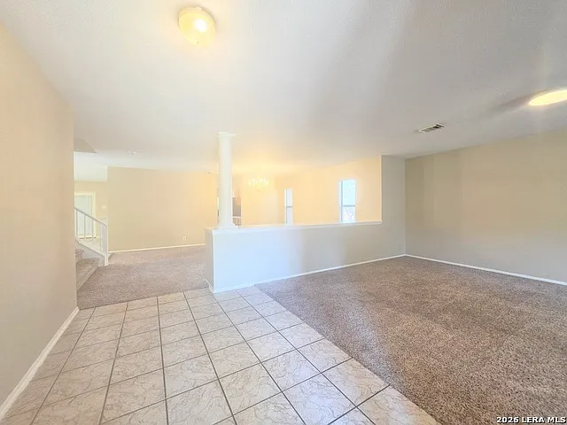 4 bed, 2.5 bath, 3496 sqft, $2,700 — Photo 3