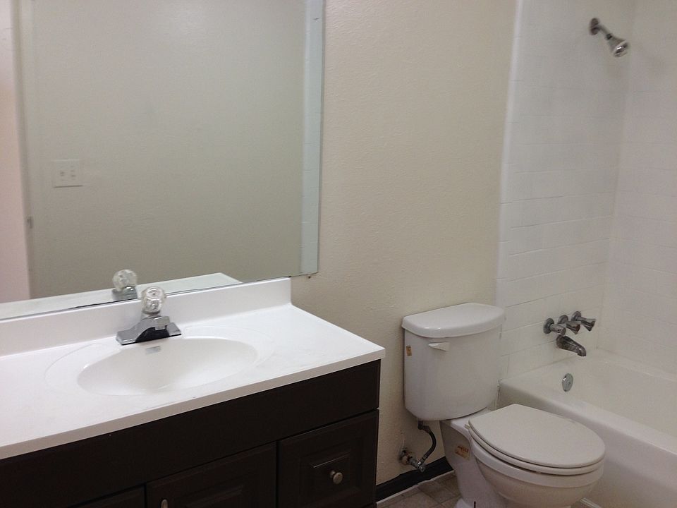 Full bath