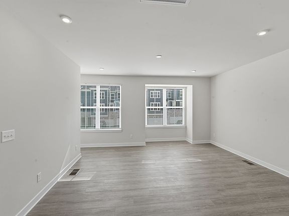 5th image of 5032 Grain Orchard Rd