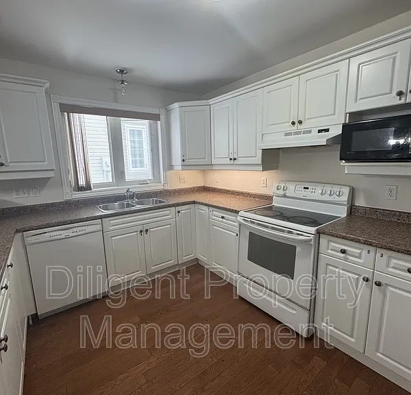 157 Milroy Dr #PROPERTY — Photo 8