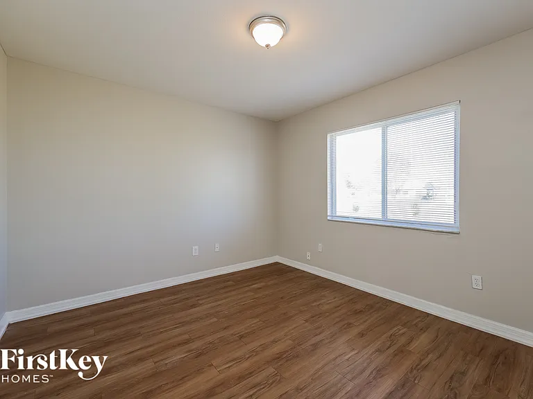 8344 Trionfo Ave — Photo 13