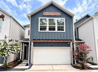 958 Highland Sound Ln, Houston, TX 77091