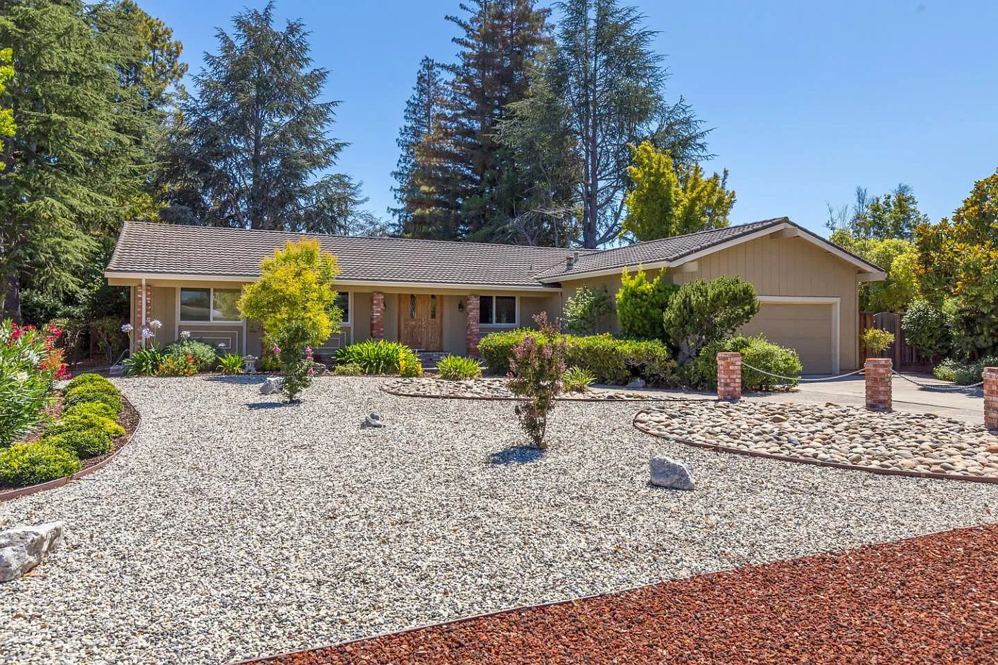 3 bed, 2006 sqft, $6,500 — Photo 4