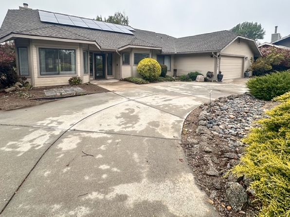 23891 Shoreline Ct