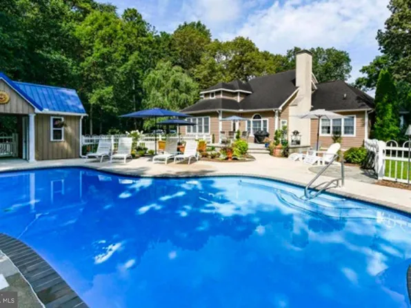 16109 Hudson Rd, Milton, DE 19968