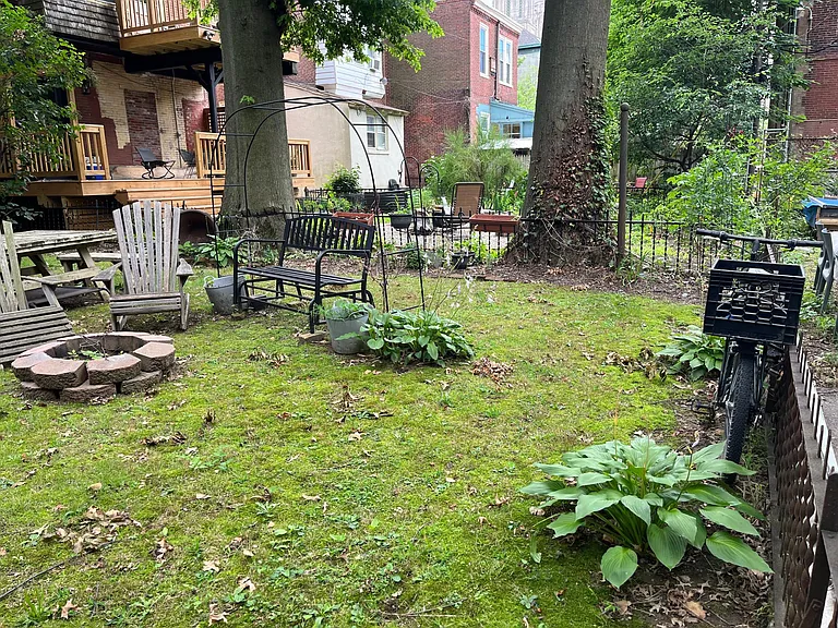 4605 Springfield Ave #1R — Photo 8