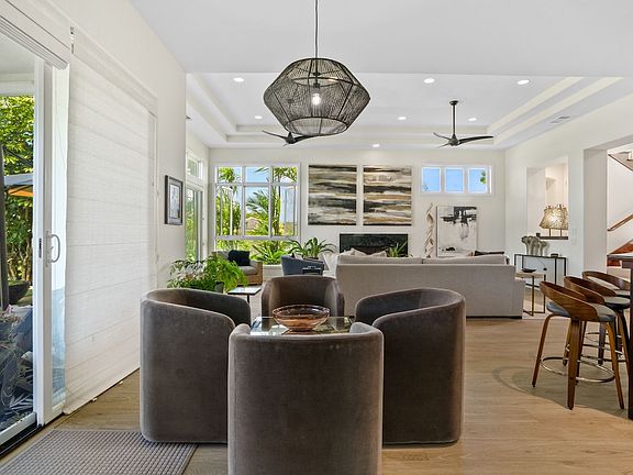 4th image of 3962 Aloalii Dr