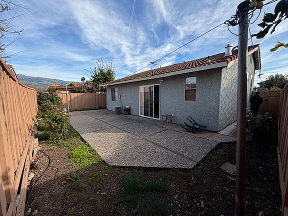 4th image of 2793 Croft Dr