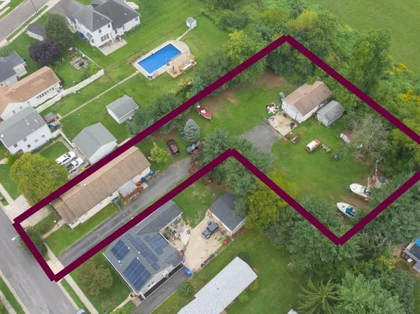 10 New York Ave, Burlington, NJ 08016