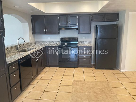 4th image of 11602 N 42nd Ave