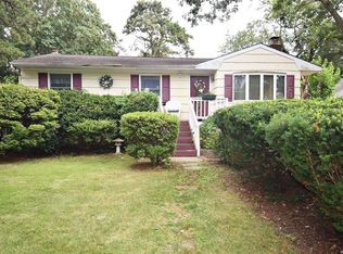 12 Van Bergen Blvd, Centereach, NY 11720