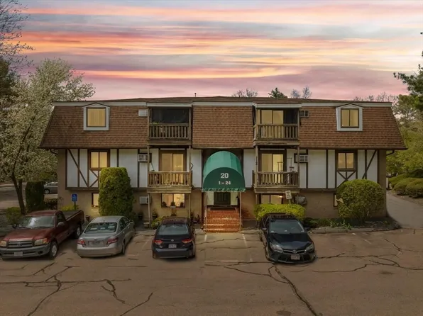 20 Erick Rd APT 18, Mansfield, MA 02048